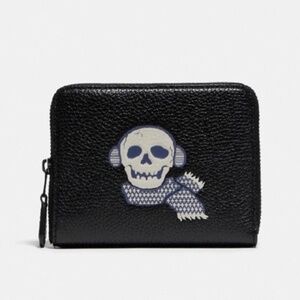 New Coach Bonesy Zip Wallet